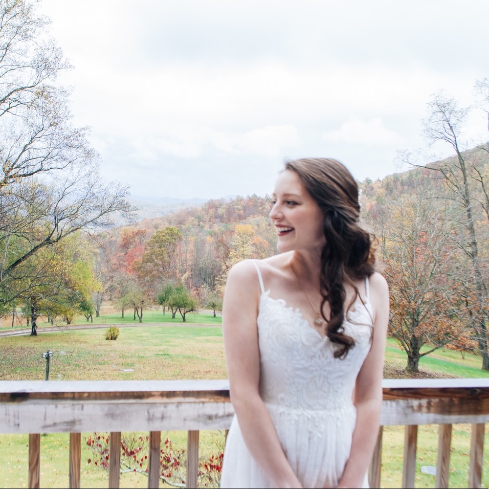 Meet your Posher, Kayla